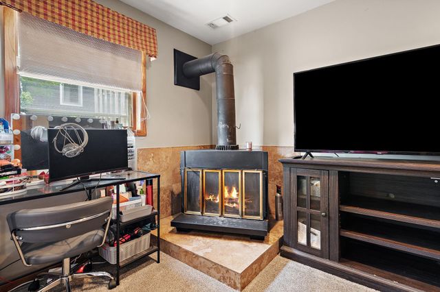 1006 Van Buren Street S, Shakopee, MN 55379