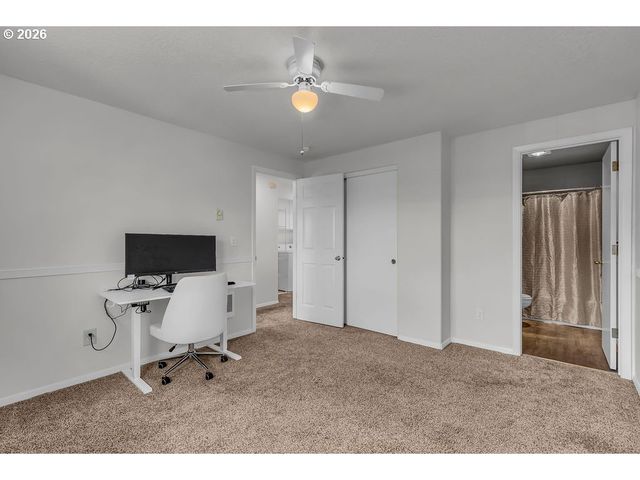 6211 Se POLARIS Way, Hillsboro, OR 97123