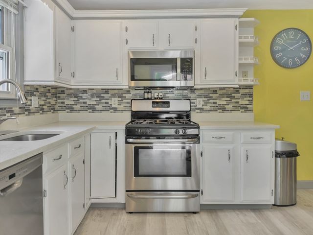 20 Madison Ave, Randolph, MA 02368