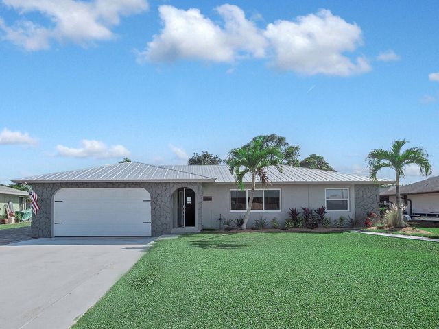 2485 SE Saphire Ter Terrace, Port St. Lucie, Port St Lucie, FL 34952