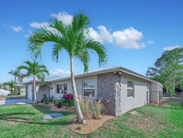 2485 SE Saphire Ter Terrace, Port St. Lucie, Port St Lucie, FL 34952
