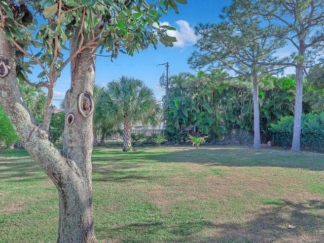 2485 SE Saphire Ter Terrace, Port St. Lucie, Port St Lucie, FL 34952