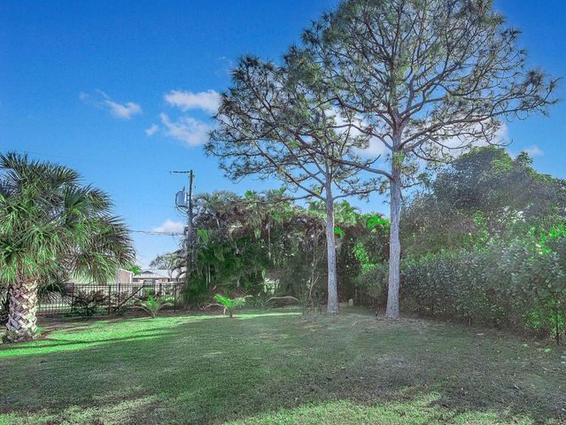 2485 SE Saphire Ter Terrace, Port St. Lucie, Port St Lucie, FL 34952