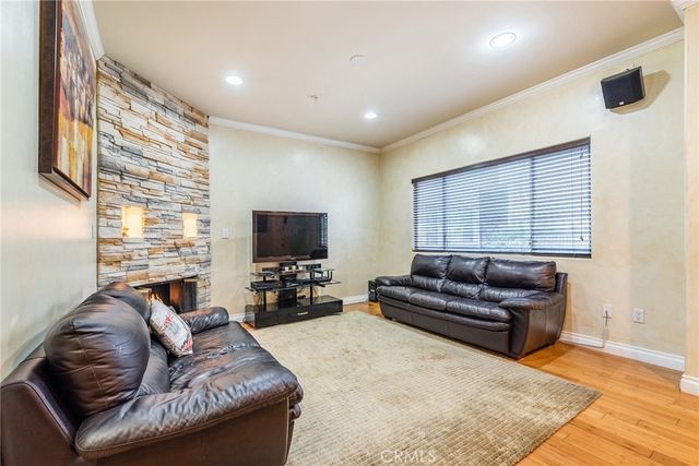 1224 Stanley Avenue 3, Glendale, CA 91206