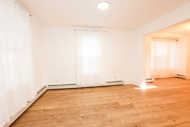 306 Curlew Street, Rochester, NY 14613