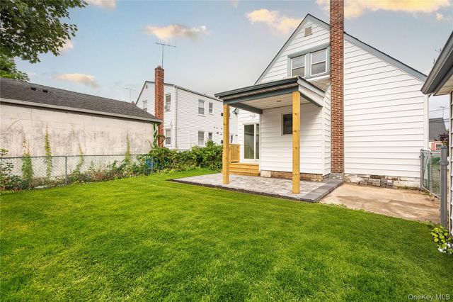 28 Cammerer Avenue, East Rockaway, NY 11518