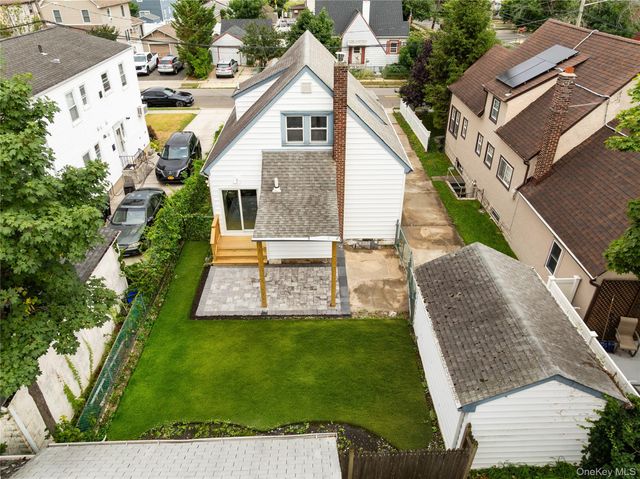 28 Cammerer Avenue, East Rockaway, NY 11518