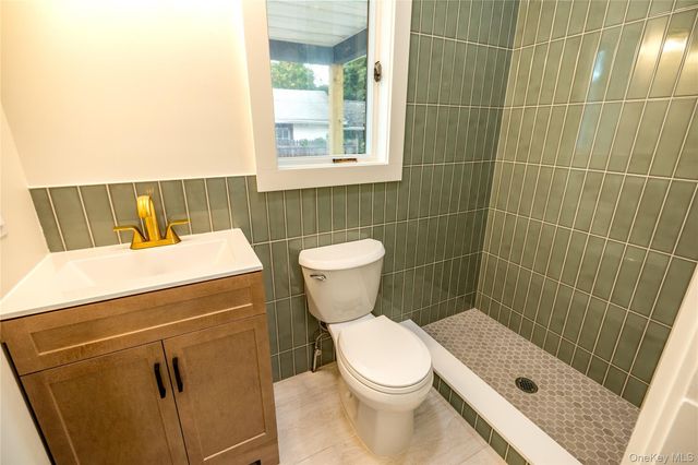 28 Cammerer Avenue, East Rockaway, NY 11518