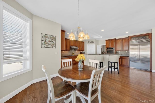 205 Buttonwood Way, Hopewell Junction, NY 12533