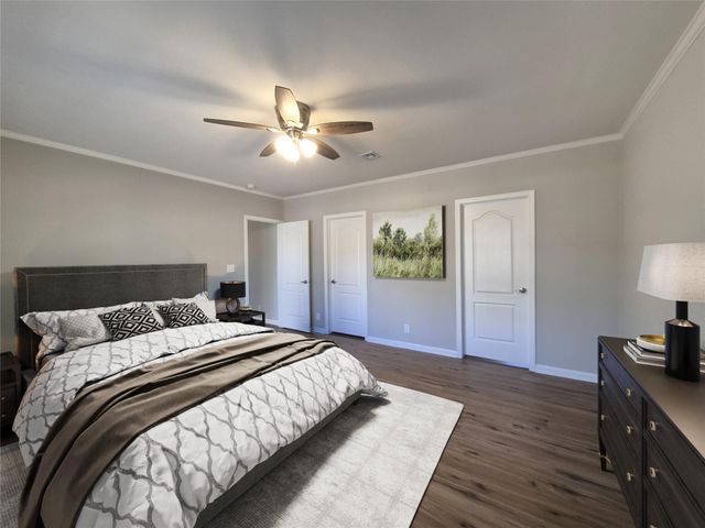 120 Leaning Oak Dr, Point Blank, TX 77364