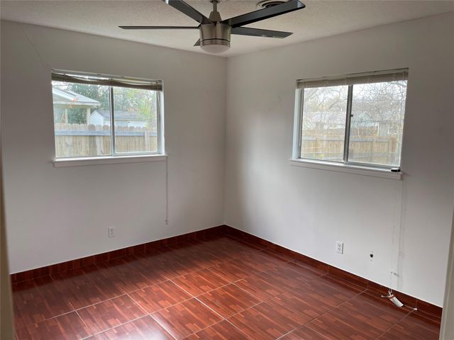 5506 Gloucester LN, Austin, TX 78723