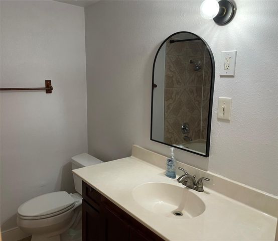 5506 Gloucester LN, Austin, TX 78723