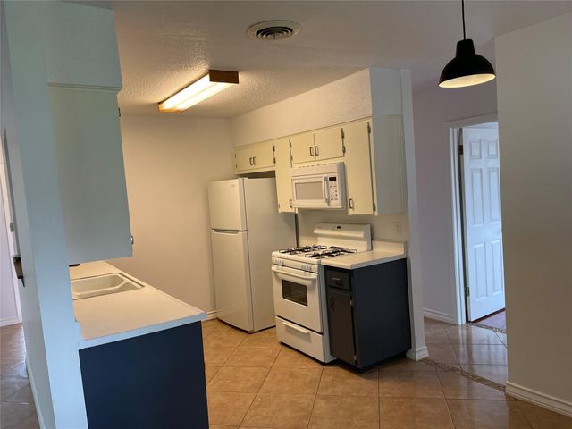 5506 Gloucester LN, Austin, TX 78723