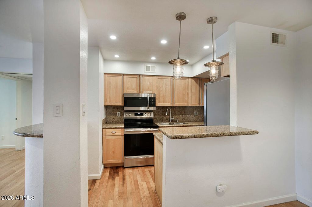4410 N LONGVIEW Avenue 119, Phoenix, AZ 85014 — photo 5