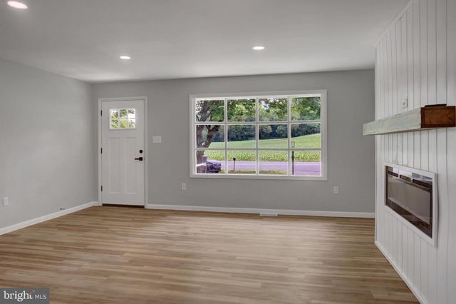 9807 POSSUM HOLLOW ROAD, Shippensburg, PA 17257