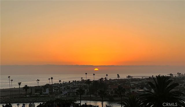 2824 Ocean Boulevard, Corona Del Mar, CA 92625