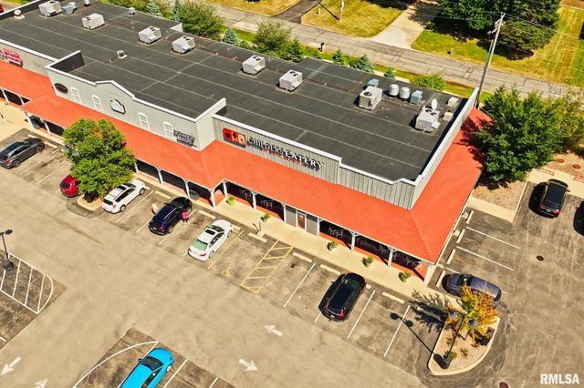 5802 N HUMBOLDT Avenue, Peoria, IL 61614