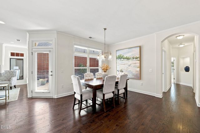 1407 Abbotsford Way, Cary, NC 27519