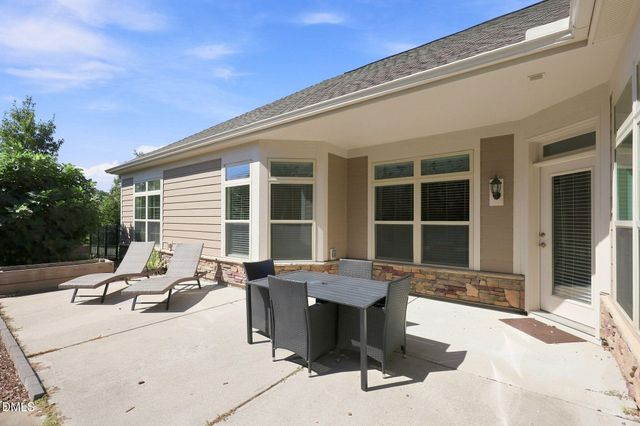 1407 Abbotsford Way, Cary, NC 27519