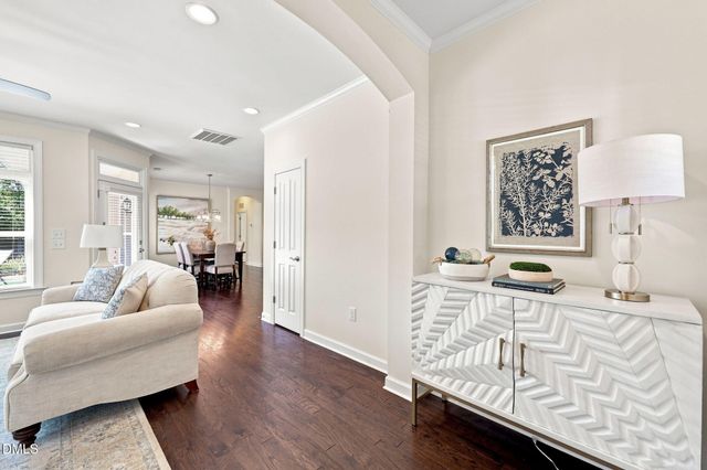 1407 Abbotsford Way, Cary, NC 27519
