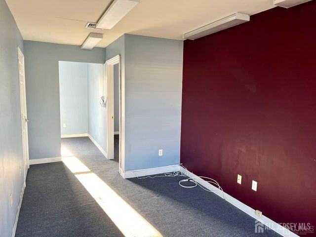 154 Stelton Road, Piscataway, NJ 08854