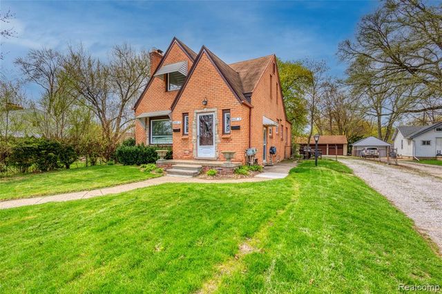 3409 Devon Road, Royal Oak, MI 48073
