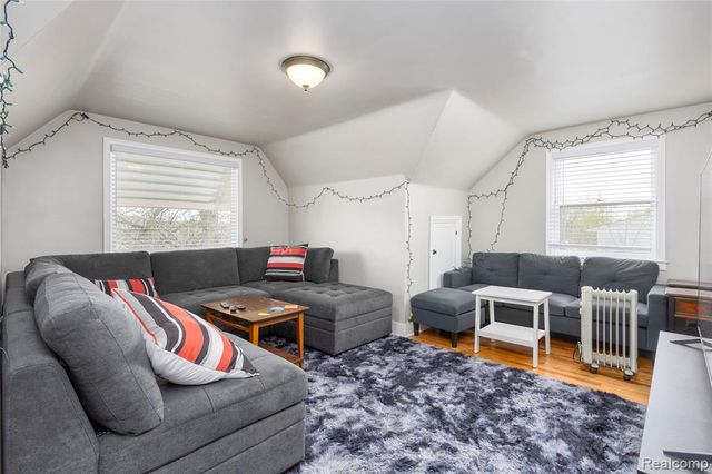 3409 Devon Road, Royal Oak, MI 48073