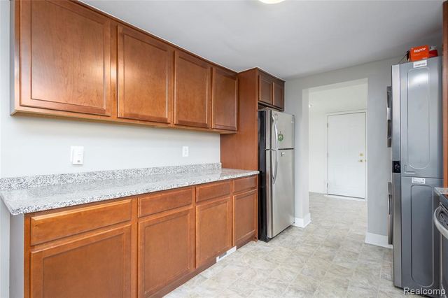 3409 Devon Road, Royal Oak, MI 48073