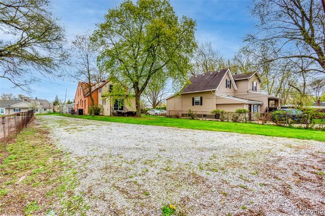 3409 Devon Road, Royal Oak, MI 48073