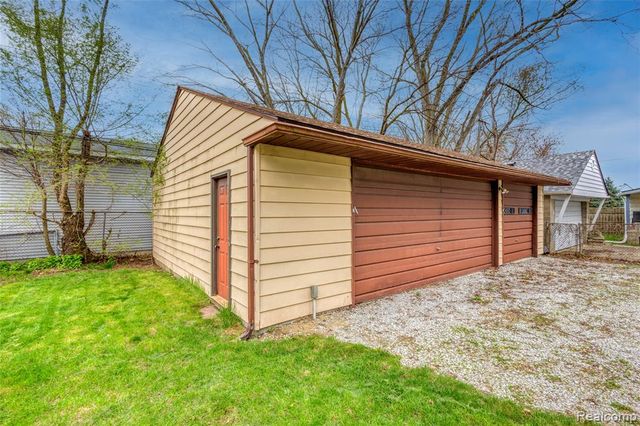 3409 Devon Road, Royal Oak, MI 48073