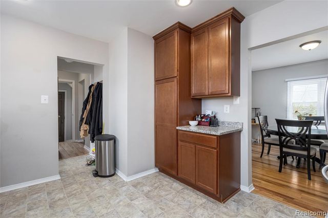 3409 Devon Road, Royal Oak, MI 48073