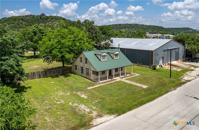 1790 Sattler Road, New Braunfels, TX 78132