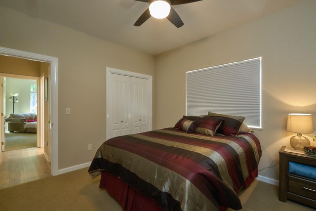 384 Robert Trent Jones Boulevard, Eagle Point, OR 97524