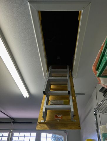 384 Robert Trent Jones Boulevard, Eagle Point, OR 97524