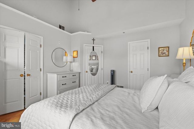 326 CAMERON STATION BLVD, Alexandria, VA 22304