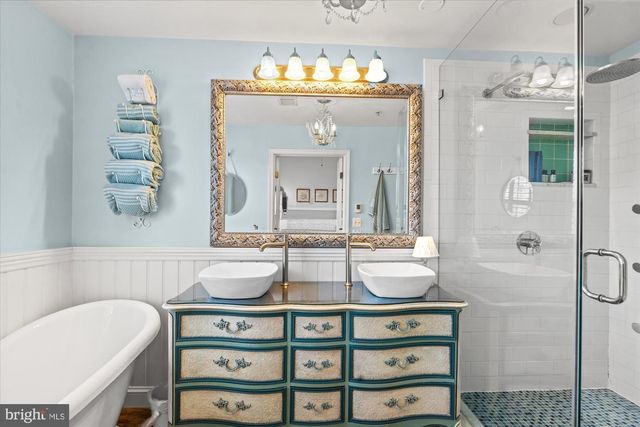 326 CAMERON STATION BLVD, Alexandria, VA 22304