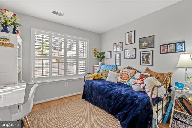 326 CAMERON STATION BLVD, Alexandria, VA 22304