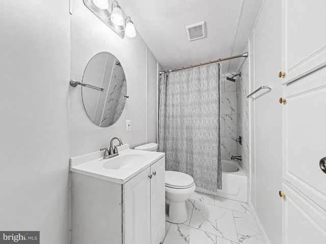 28 CASTLE CT, Stafford, VA 22554