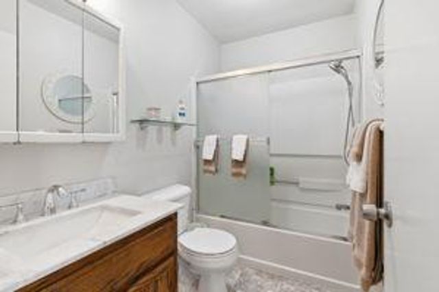 2030 Hyannis Cir, Manteca, CA 95336