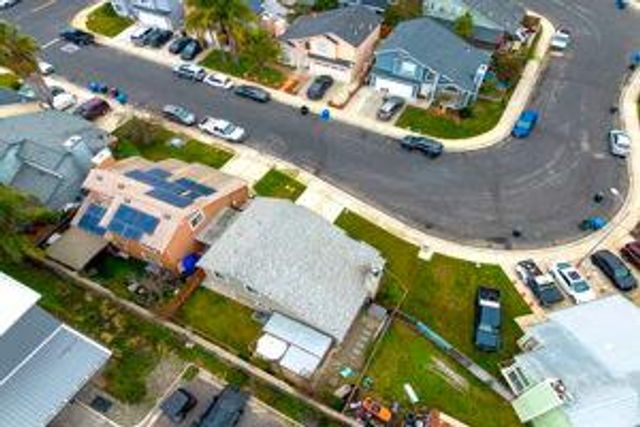 2030 Hyannis Cir, Manteca, CA 95336