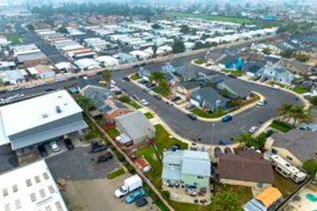 2030 Hyannis Cir, Manteca, CA 95336