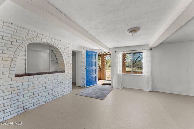 37200 S Rincon Road, Wickenburg, AZ 85390