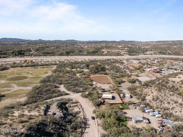 37200 S Rincon Road, Wickenburg, AZ 85390