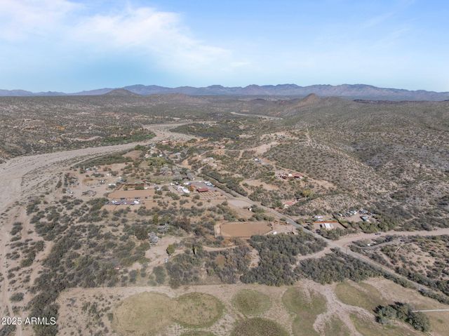 37200 S Rincon Road, Wickenburg, AZ 85390