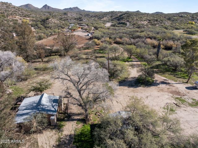 37200 S Rincon Road, Wickenburg, AZ 85390