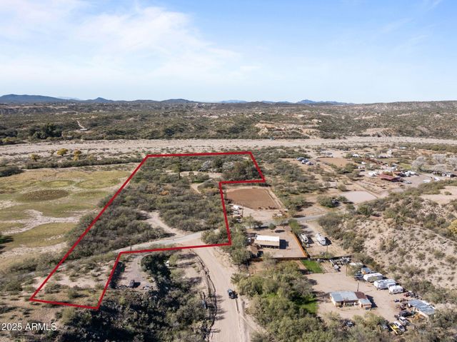 37200 S Rincon Road, Wickenburg, AZ 85390