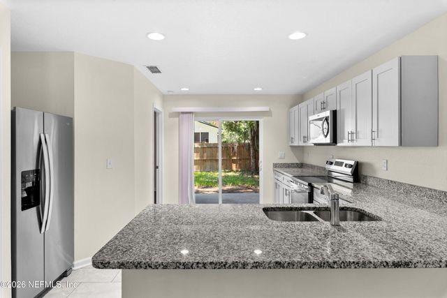 619 LINWOOD Avenue, Jacksonville, FL 32206