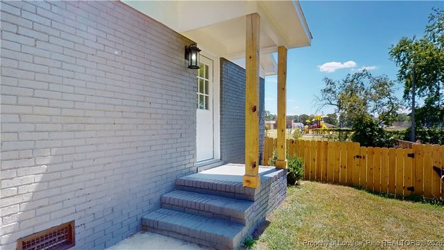 6017 Santa Fe Drive, Fayetteville, NC 28303