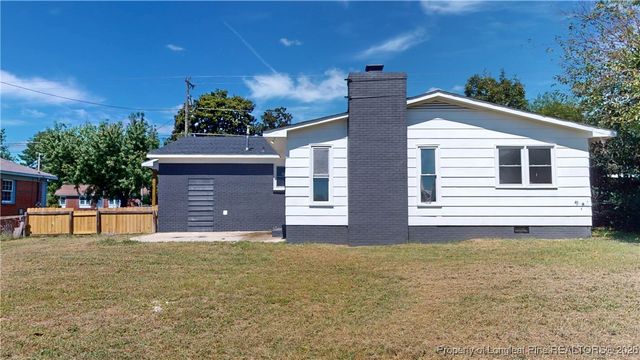 6017 Santa Fe Drive, Fayetteville, NC 28303