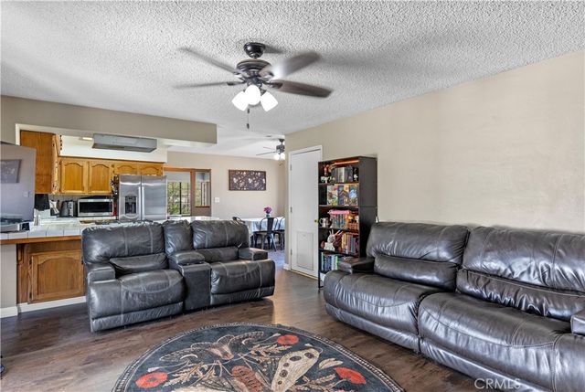 21921 Fig Court, Tehachapi, CA 93561